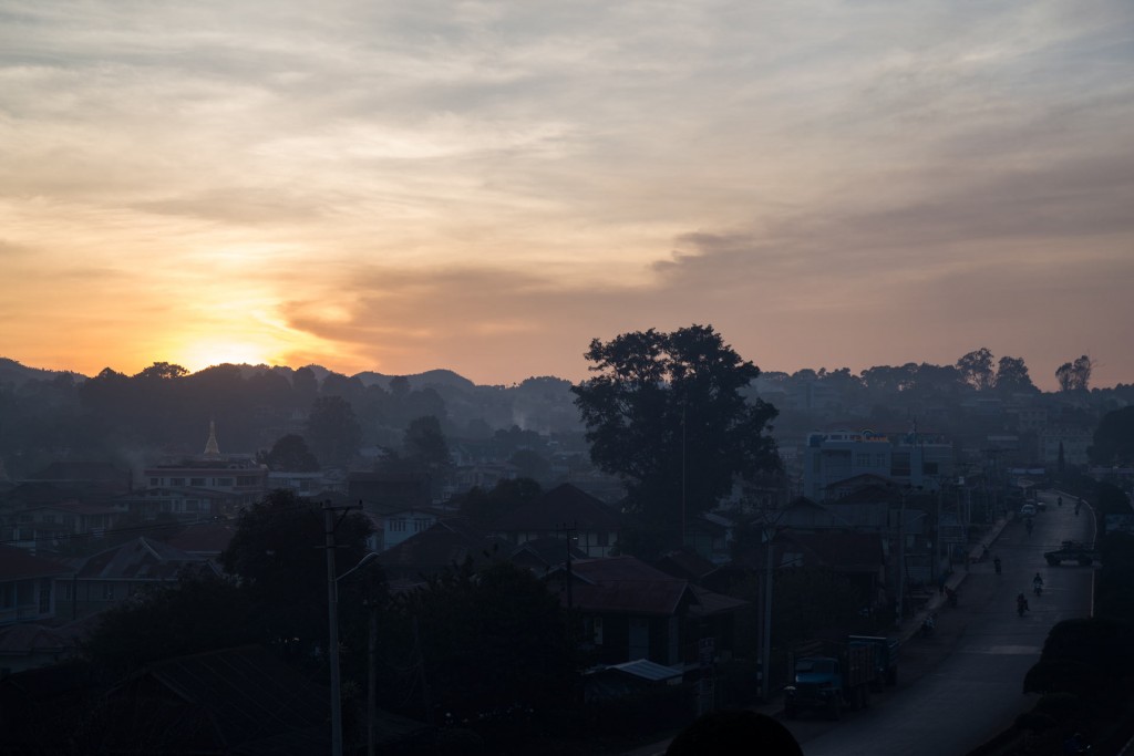 Le soleil se couche sur Kalaw | Kalaw, Myanmar