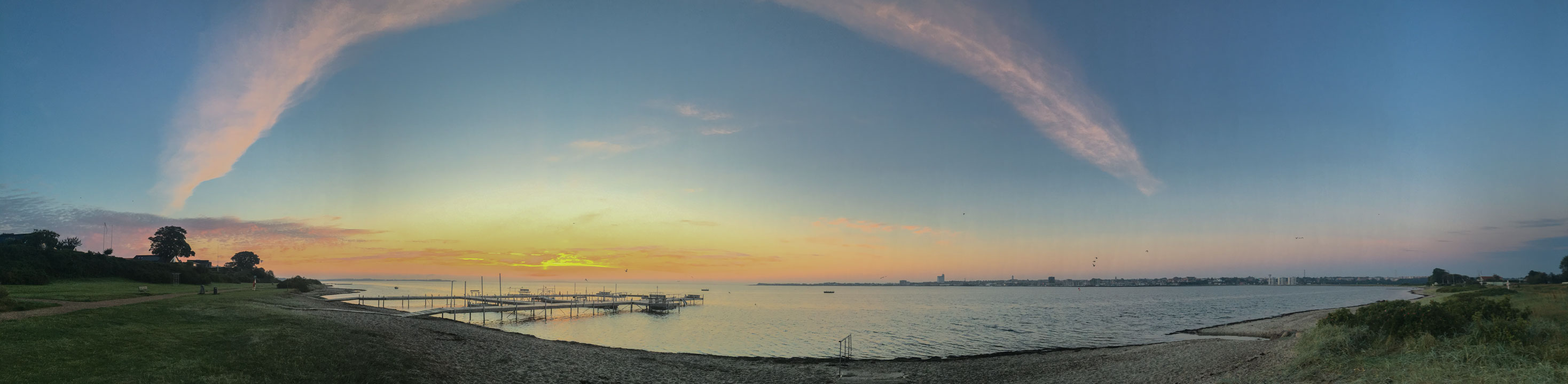 aurelia-brivet-160831-sunrise-beach-ld