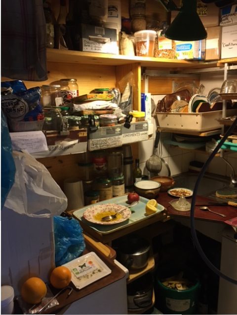 Préparation du petit déjeuner avec Louis